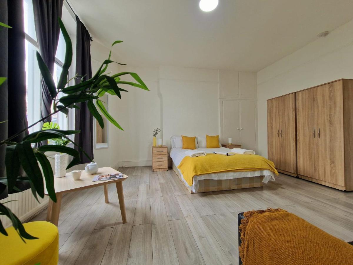 Spacious 4 Bedrooms Apartment For 10 Near Marble Arch London Kültér fotó