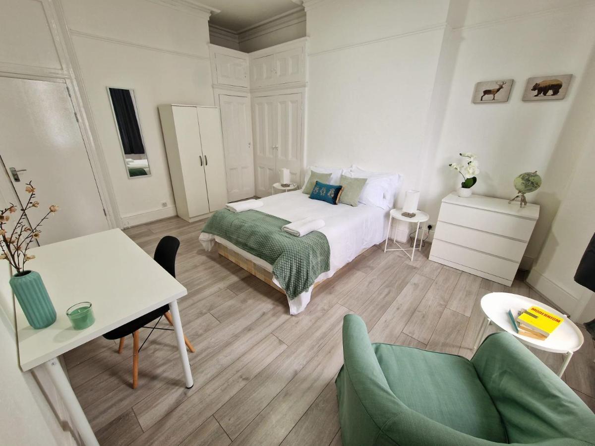 Spacious 4 Bedrooms Apartment For 10 Near Marble Arch London Kültér fotó