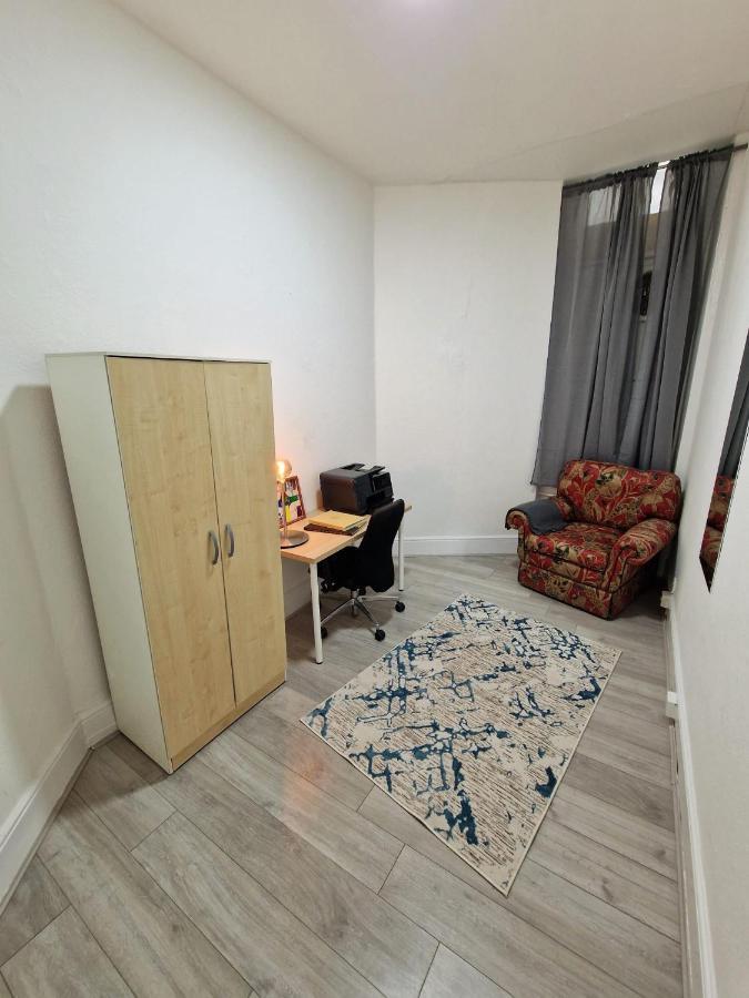 Spacious 4 Bedrooms Apartment For 10 Near Marble Arch London Kültér fotó