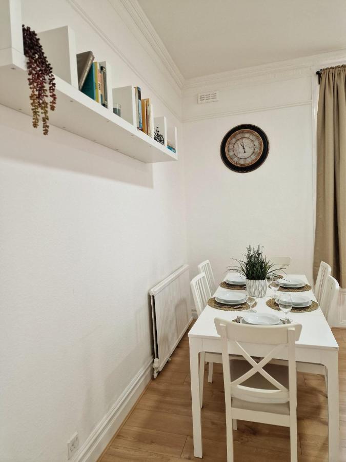 Spacious 4 Bedrooms Apartment For 10 Near Marble Arch London Kültér fotó