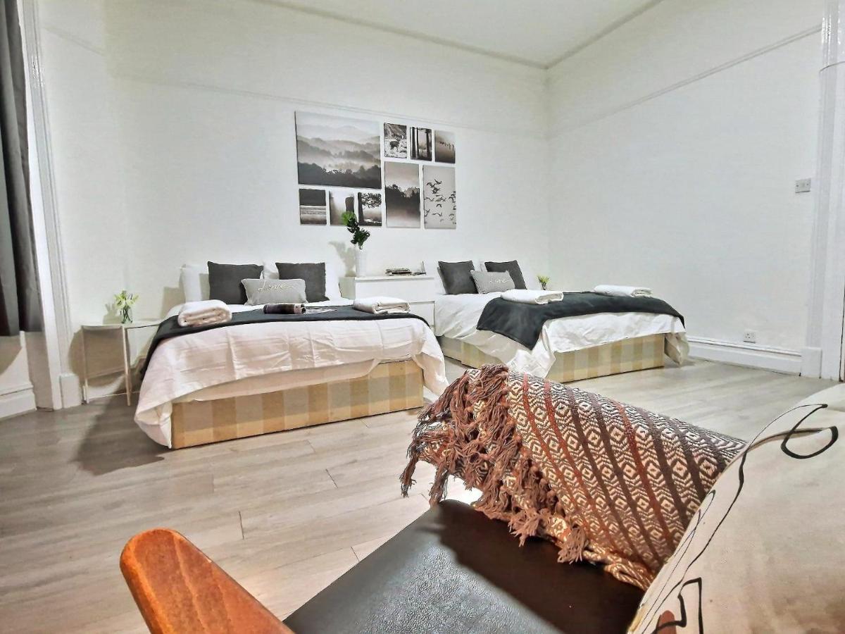Spacious 4 Bedrooms Apartment For 10 Near Marble Arch London Kültér fotó